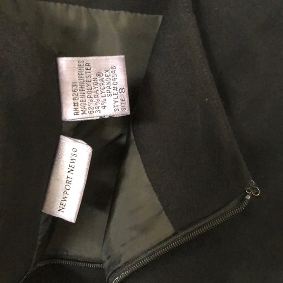 Black Pencil Skirt 👩🏻‍💻 - Picture 2 of 2